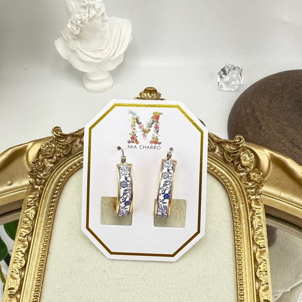 Mia Charro Blue & White Floral Enamel Hoop Earrings - Picture 4 of 10